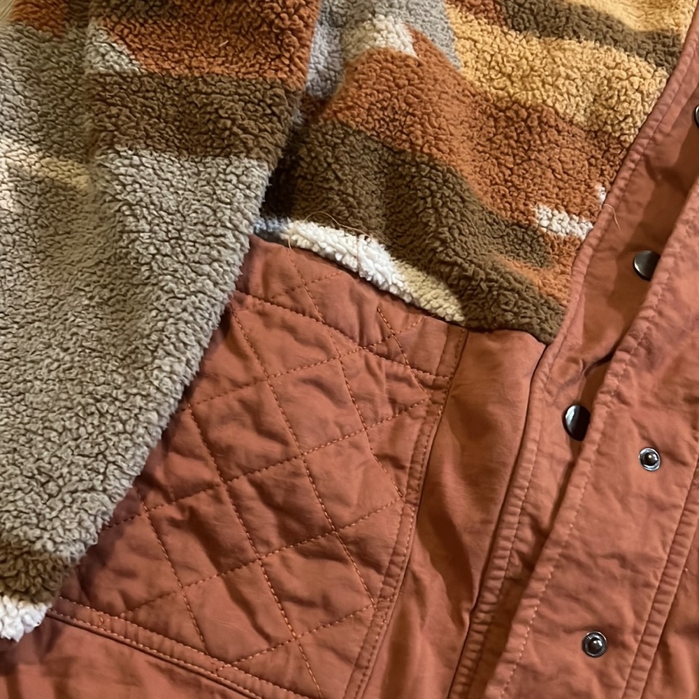 Women's Multicolor Patterned Jacket - Picture 2 of 3
